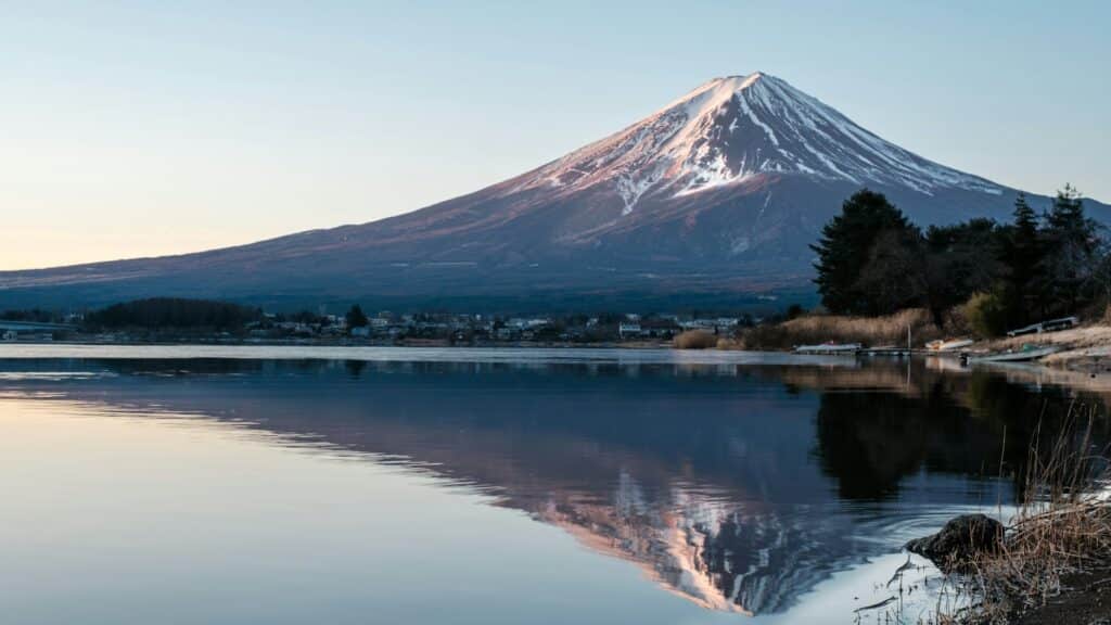 Mount Fuji naast Lake Kawaguchiko